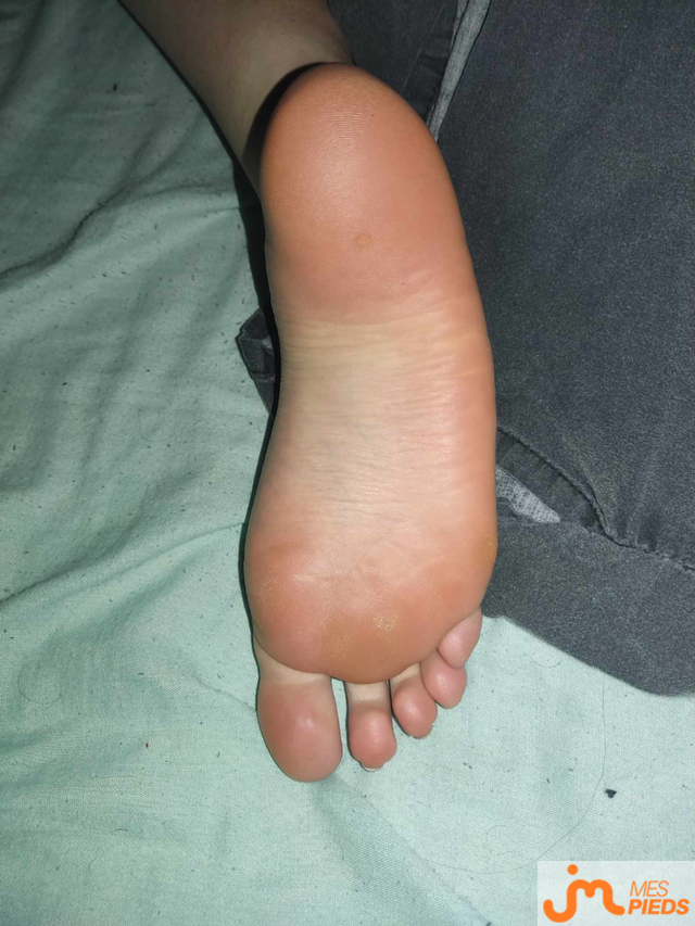 pieds de Badguy7