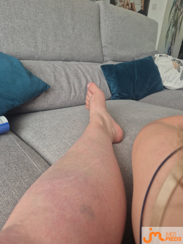 pieds de La meuf du HDF