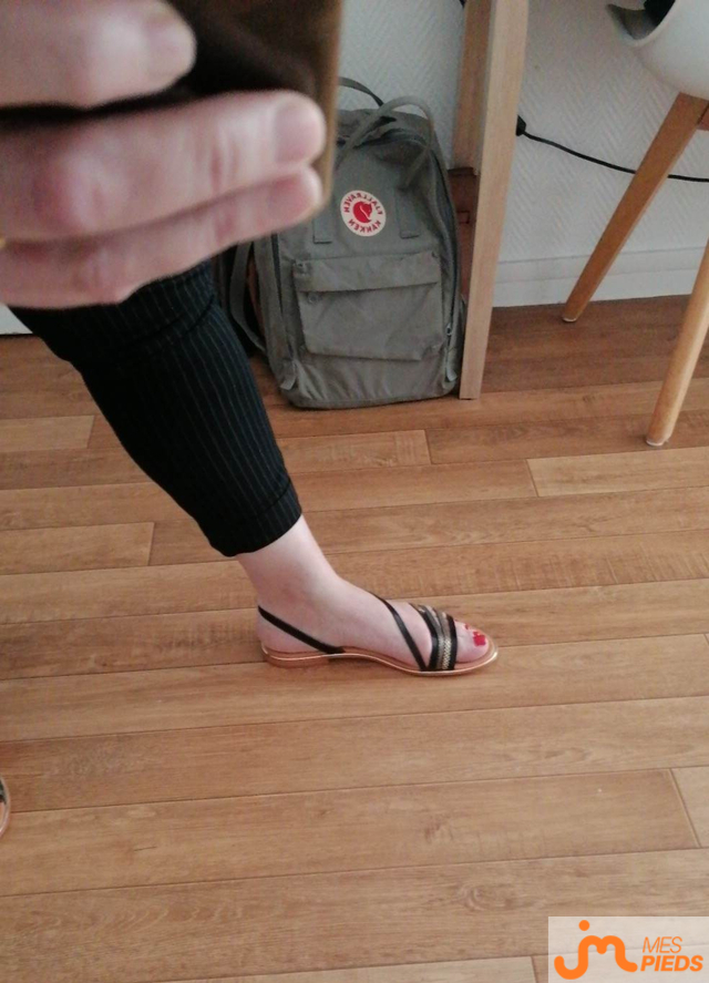 pieds de HINANO2