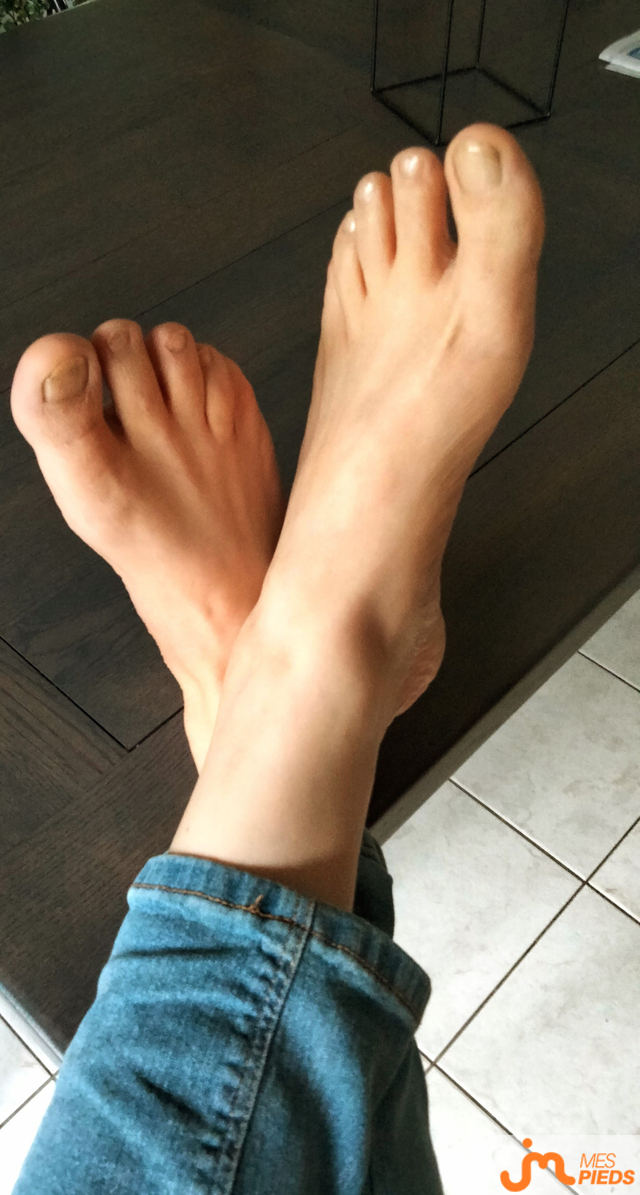 pieds de Belly