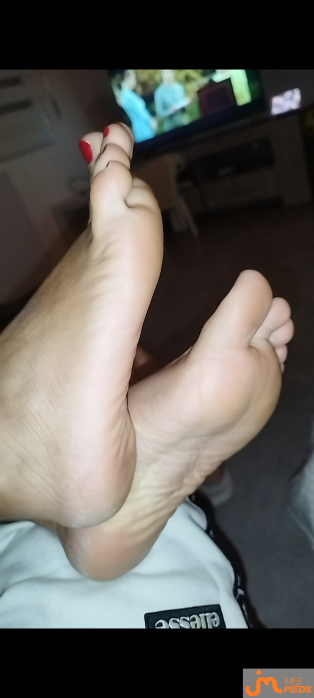 Photos de pieds : Les python de ma femme