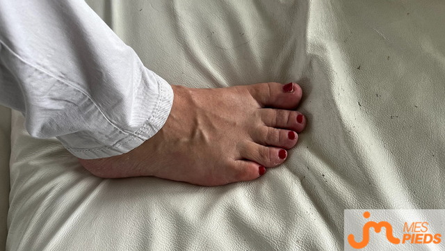 Photos de pieds : Tous chauds et tous moites...