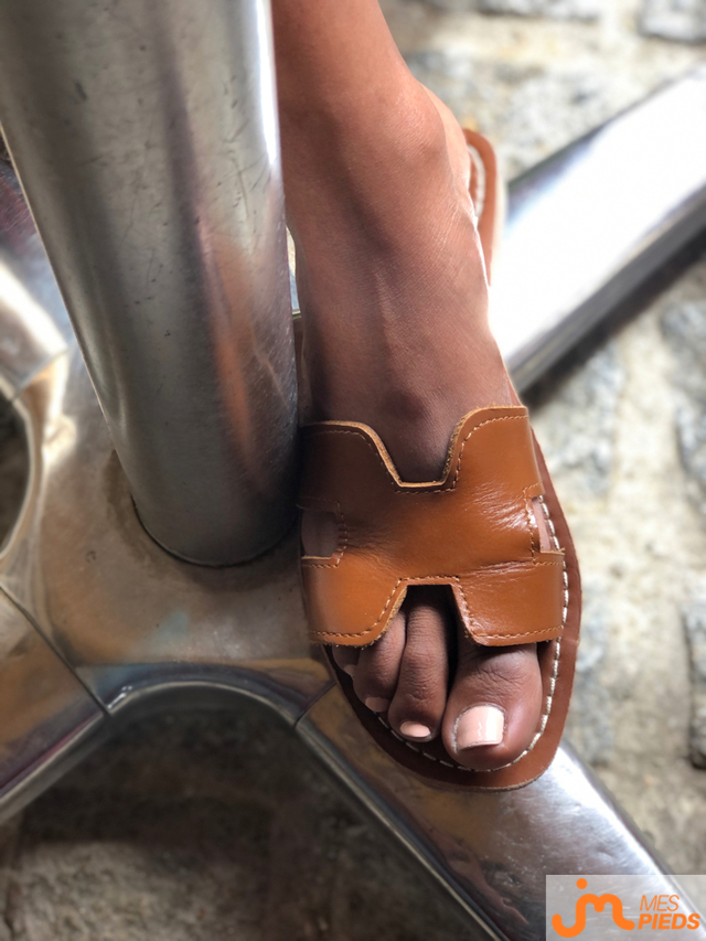 pieds de Dounia75