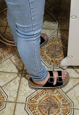 Photos de pieds : Les pieds de ma femme 