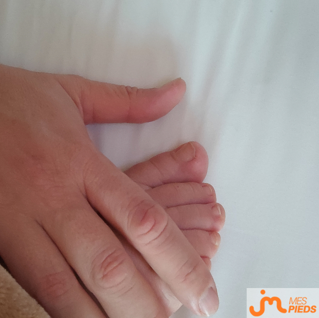 Photos de pieds : A l&eacute;cher sans mod&eacute;ration 👅