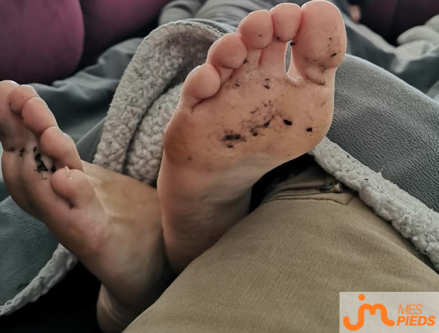 Photos de pieds : Au pieds! 
