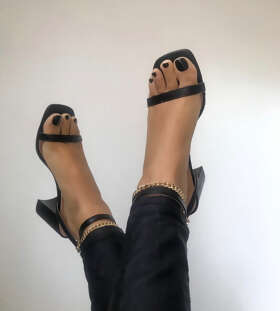 Photos de pieds : En talon 