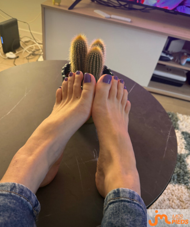 Photos de pieds : titre