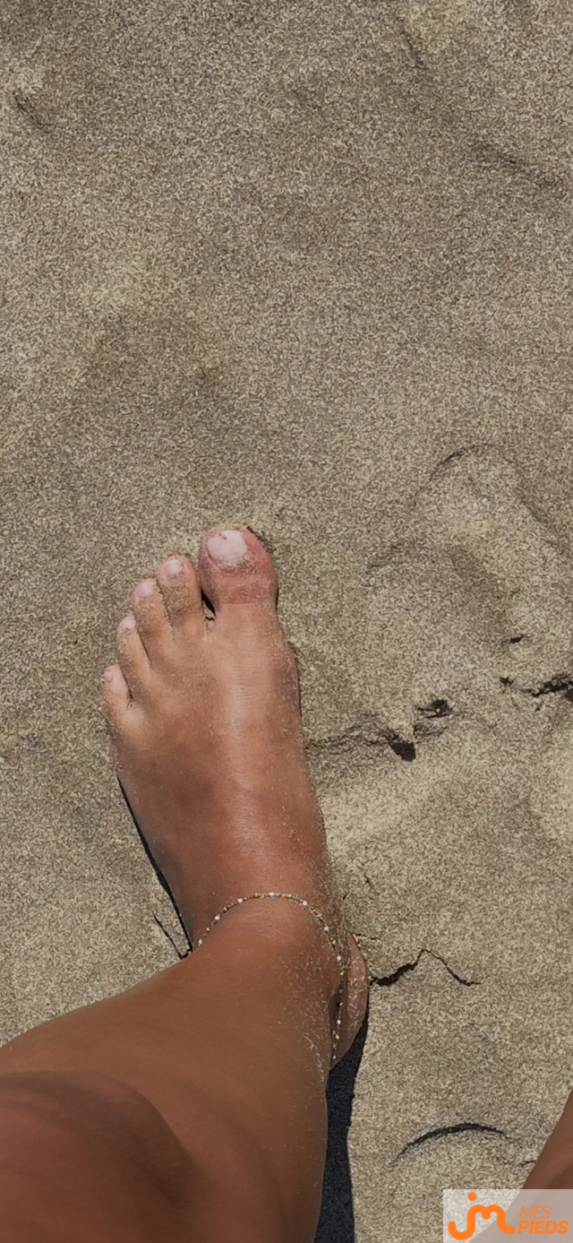 pieds de Oriental69