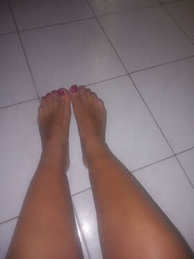 Photos de pieds : Les pieds de ma maghr&eacute;bine. 
