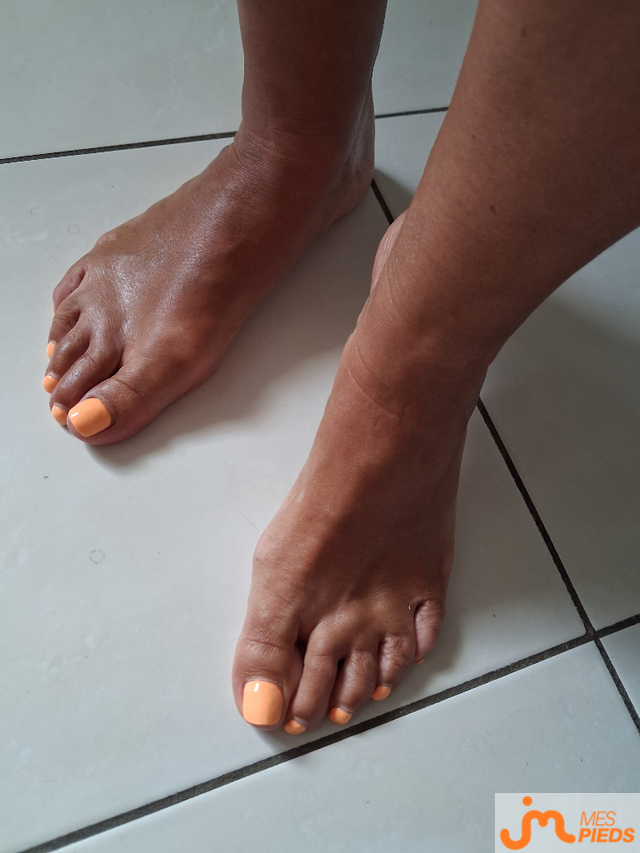 Photos de pieds : Je montre mes pieds