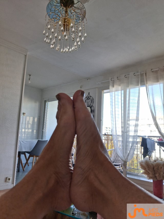 pieds de Mendhy49