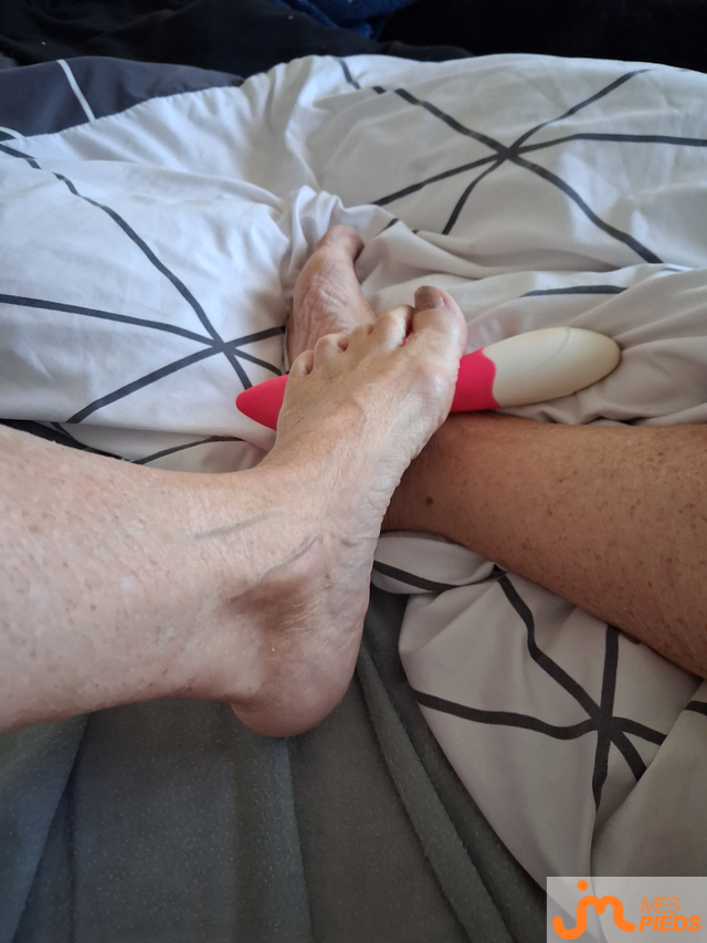 pieds de Mendhy49
